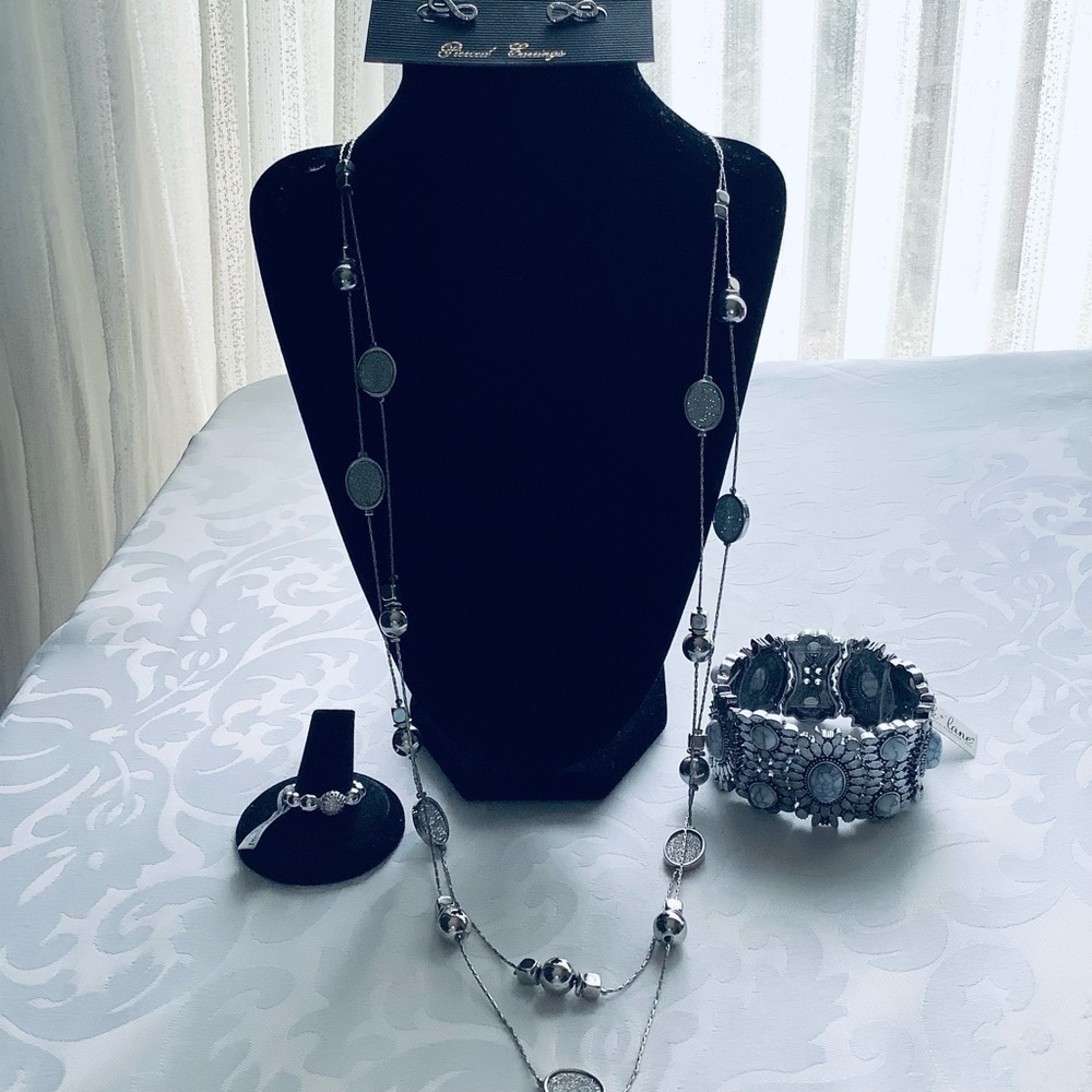 Illusion Double layered Silver 38” sparkling silver druzy Necklace - Picture 5 of 7